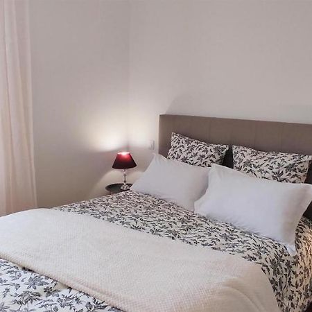 Au Fil De L'Eau Bed & Breakfast Milly-sur-Therain Exterior photo
